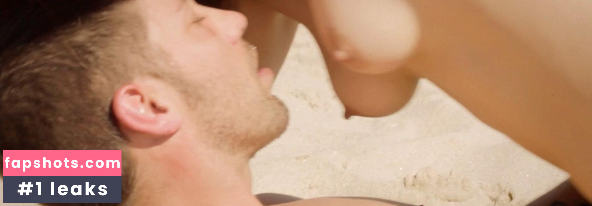 Raquel Martínez gallery photo #16