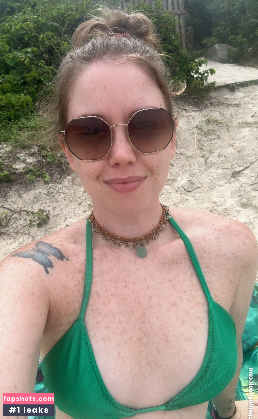 Raquel Real gallery photo #9