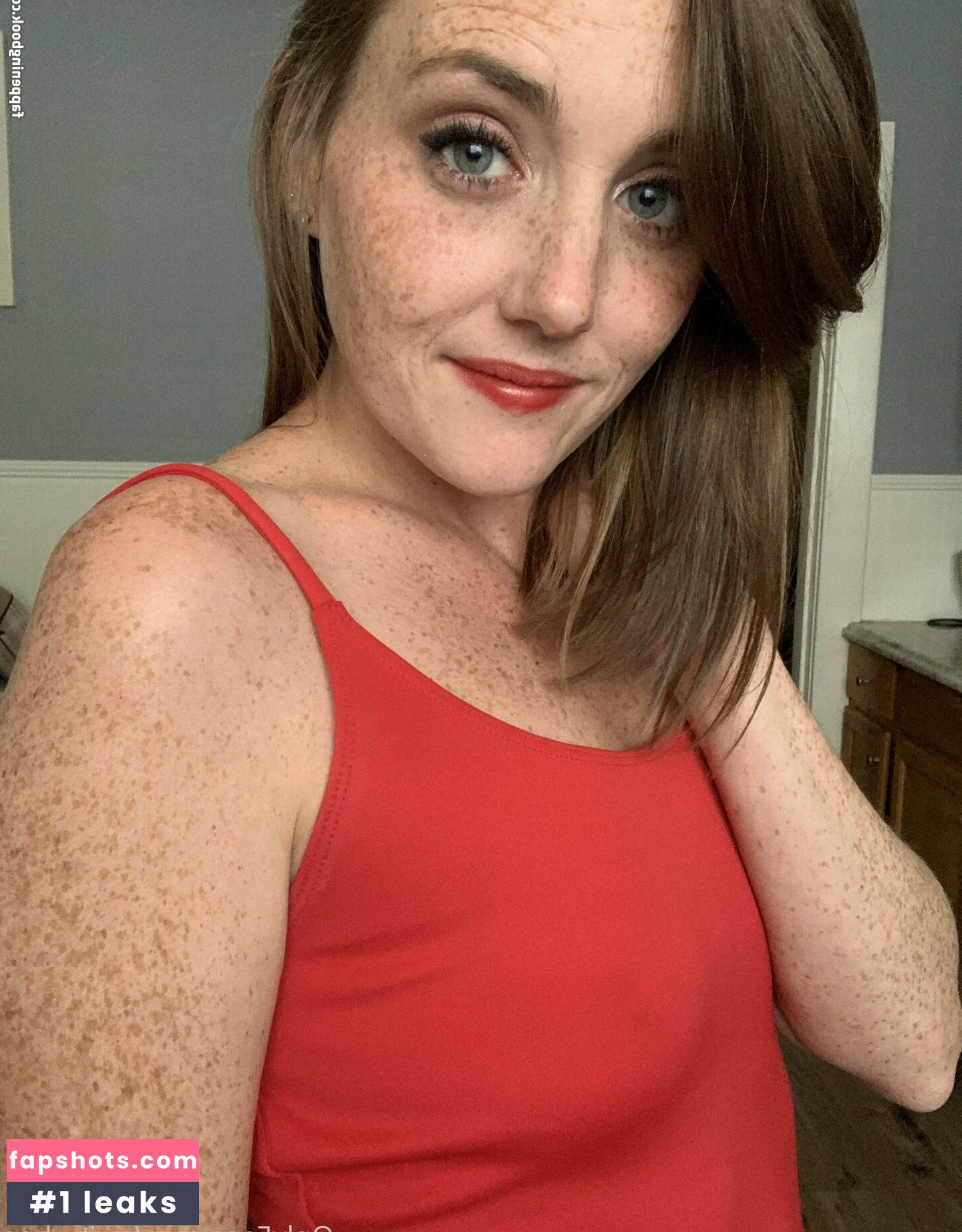 Rarity Bee gallery photo #74