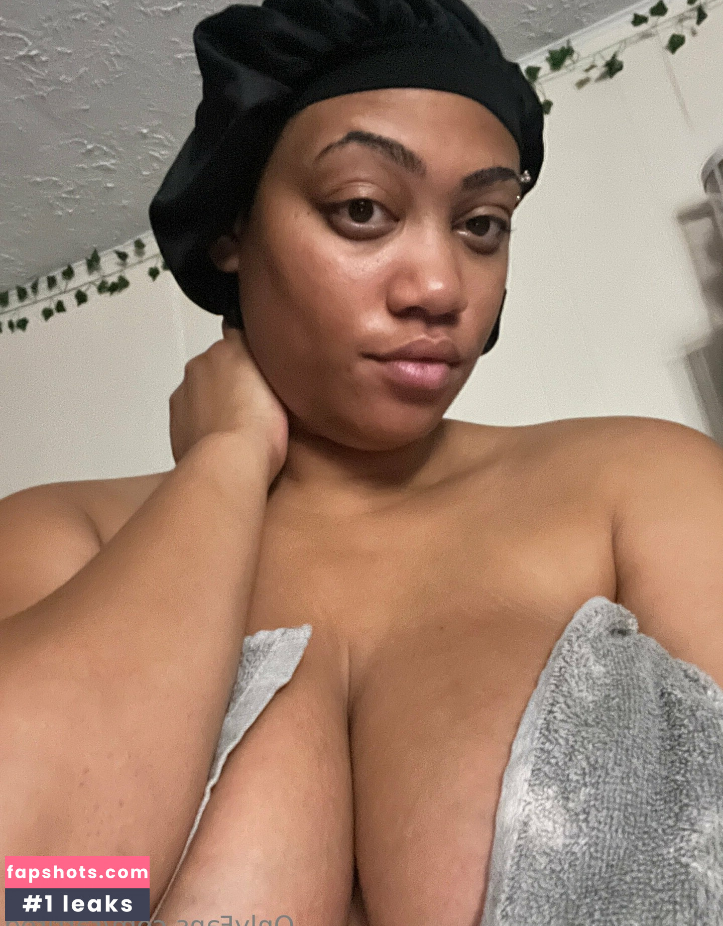 RarriRed Nude Leaks OnlyFans Photos #14 - LeakJerk