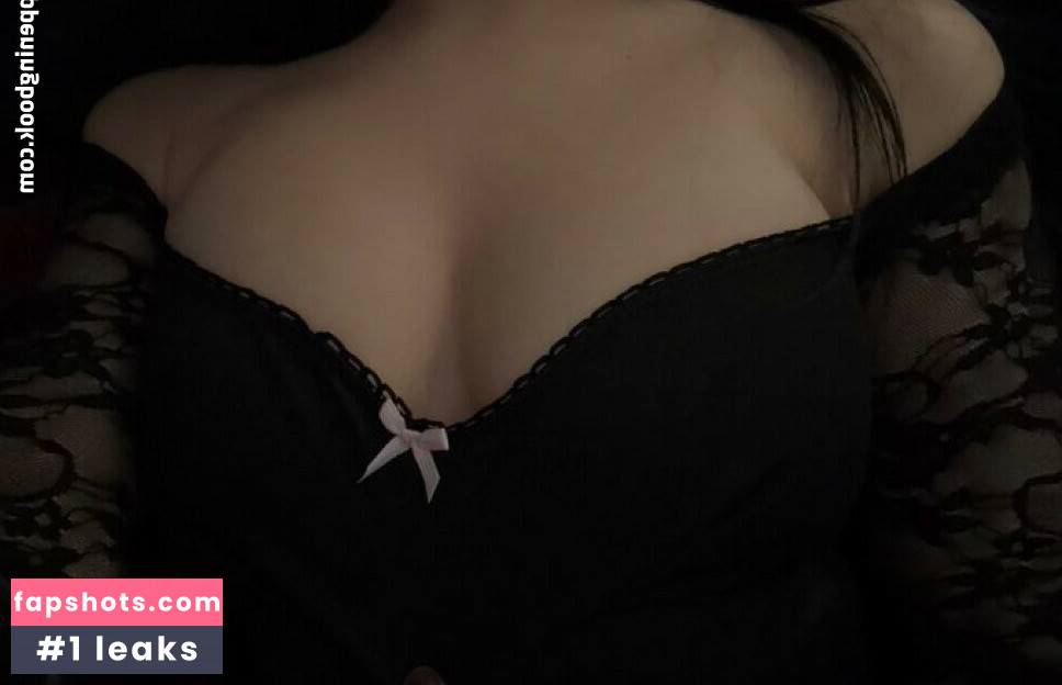 ratedreign gallery photo #28