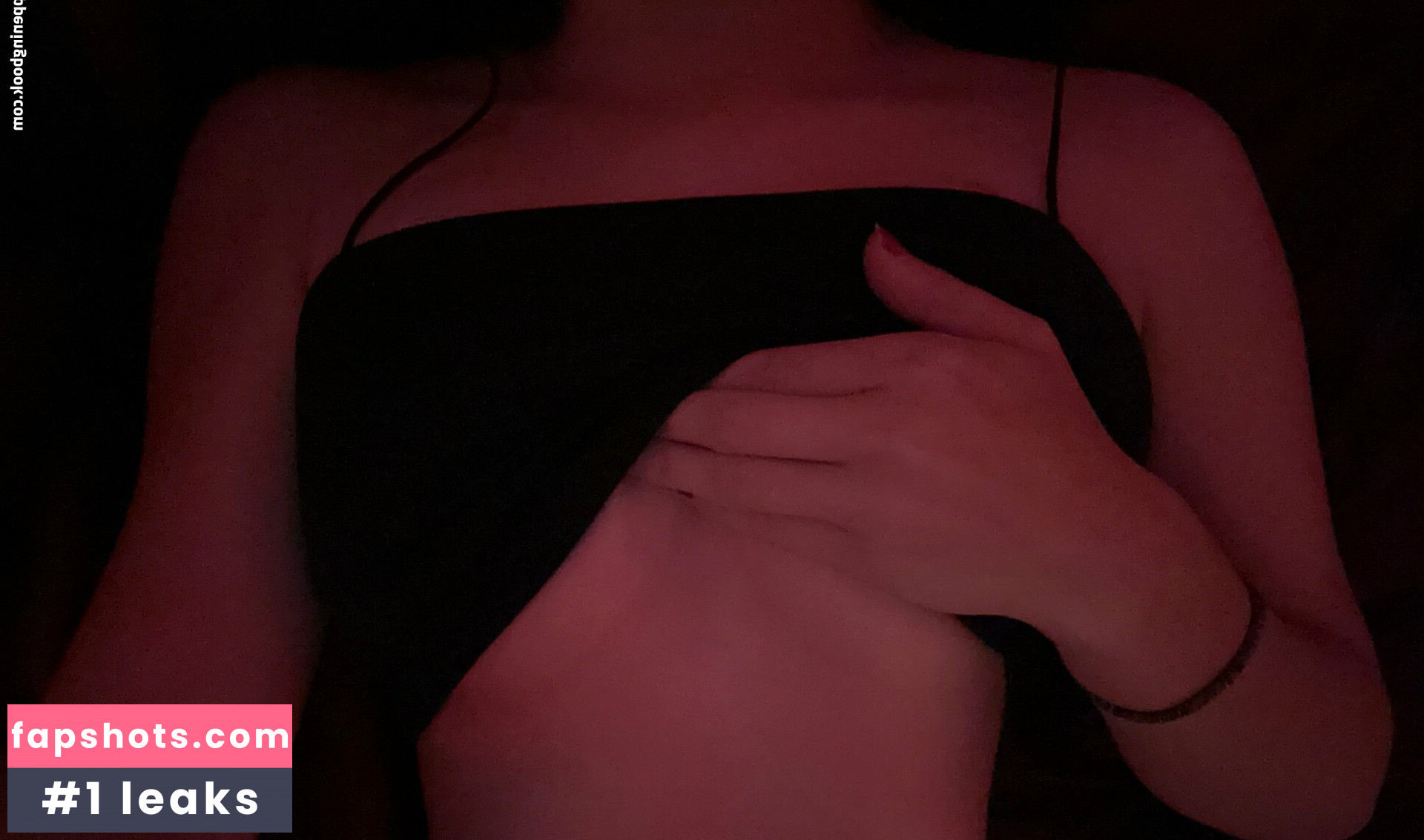 ratedreign gallery photo #40