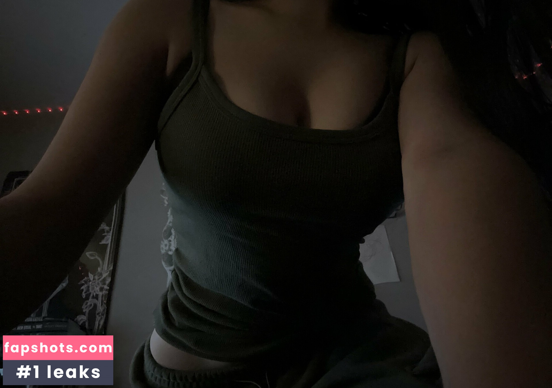 ratedreign gallery photo #62