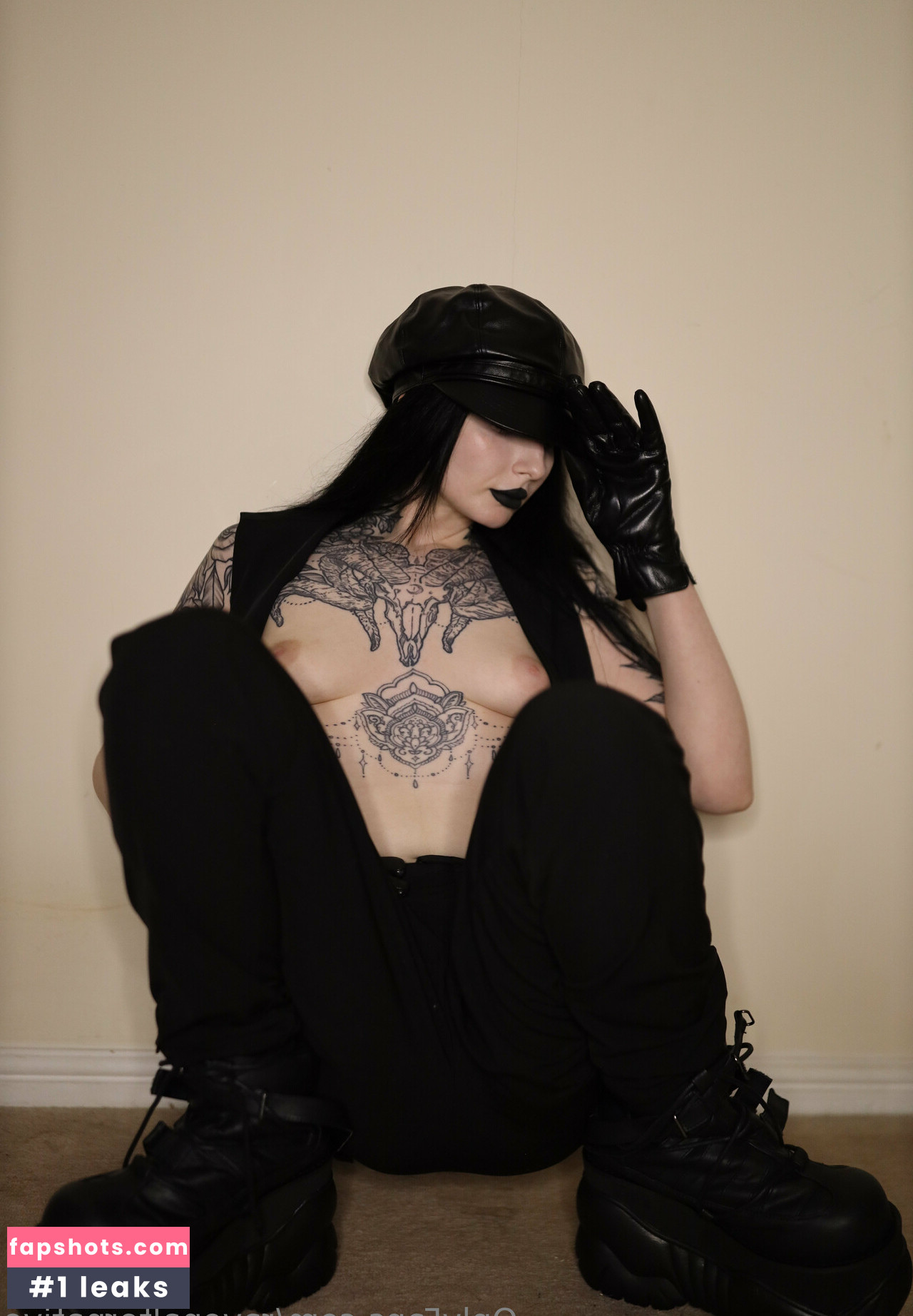 raven_alternative gallery photo #8