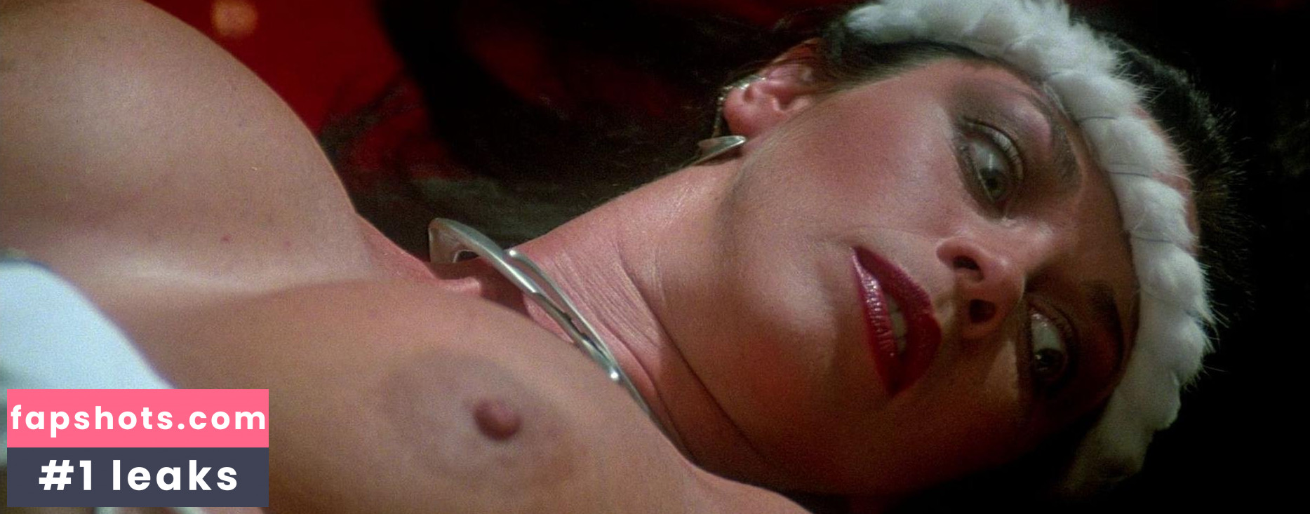 Raven De La Croix gallery photo #12