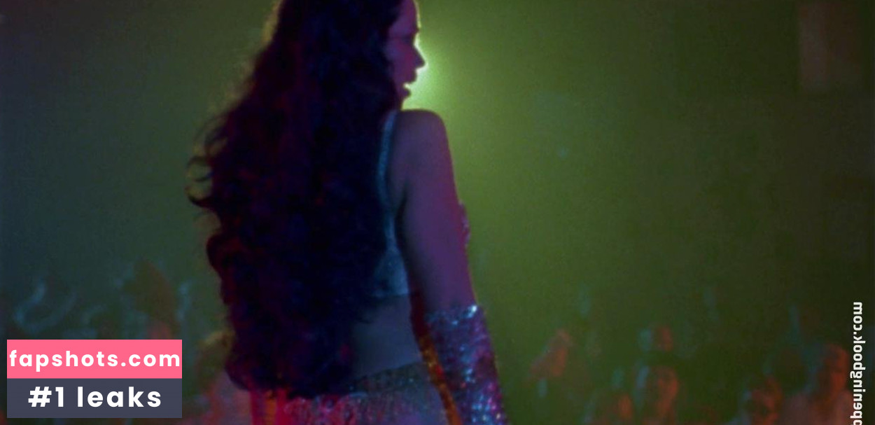 Raven De La Croix gallery photo #23