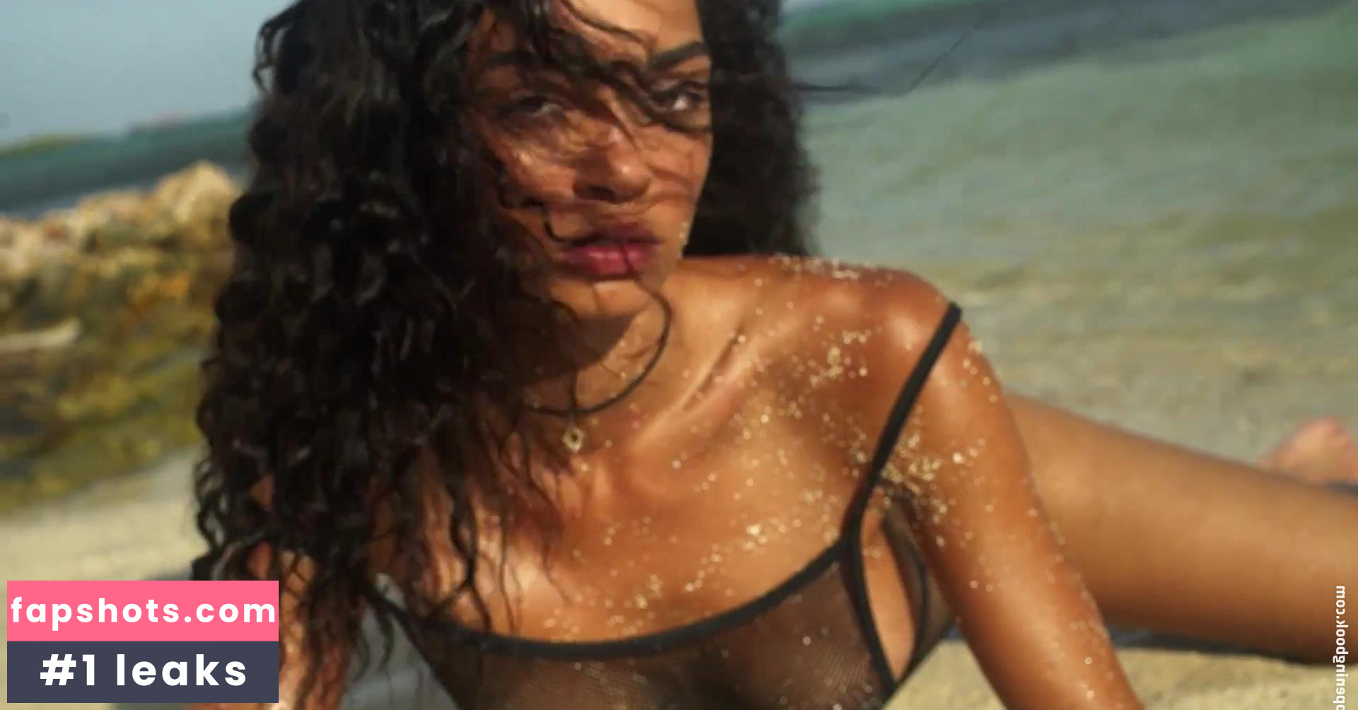 Raven Lyn gallery photo #78