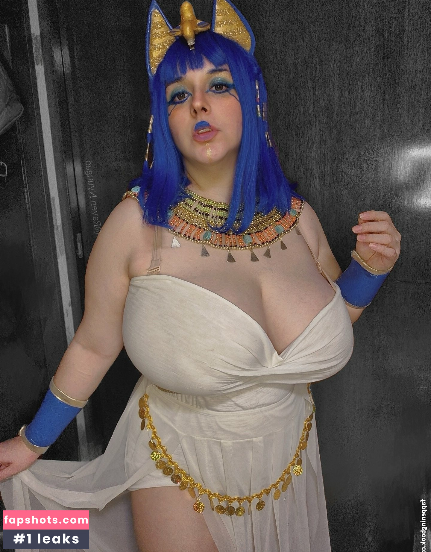 Raven_Nyuugao nude babe gallery