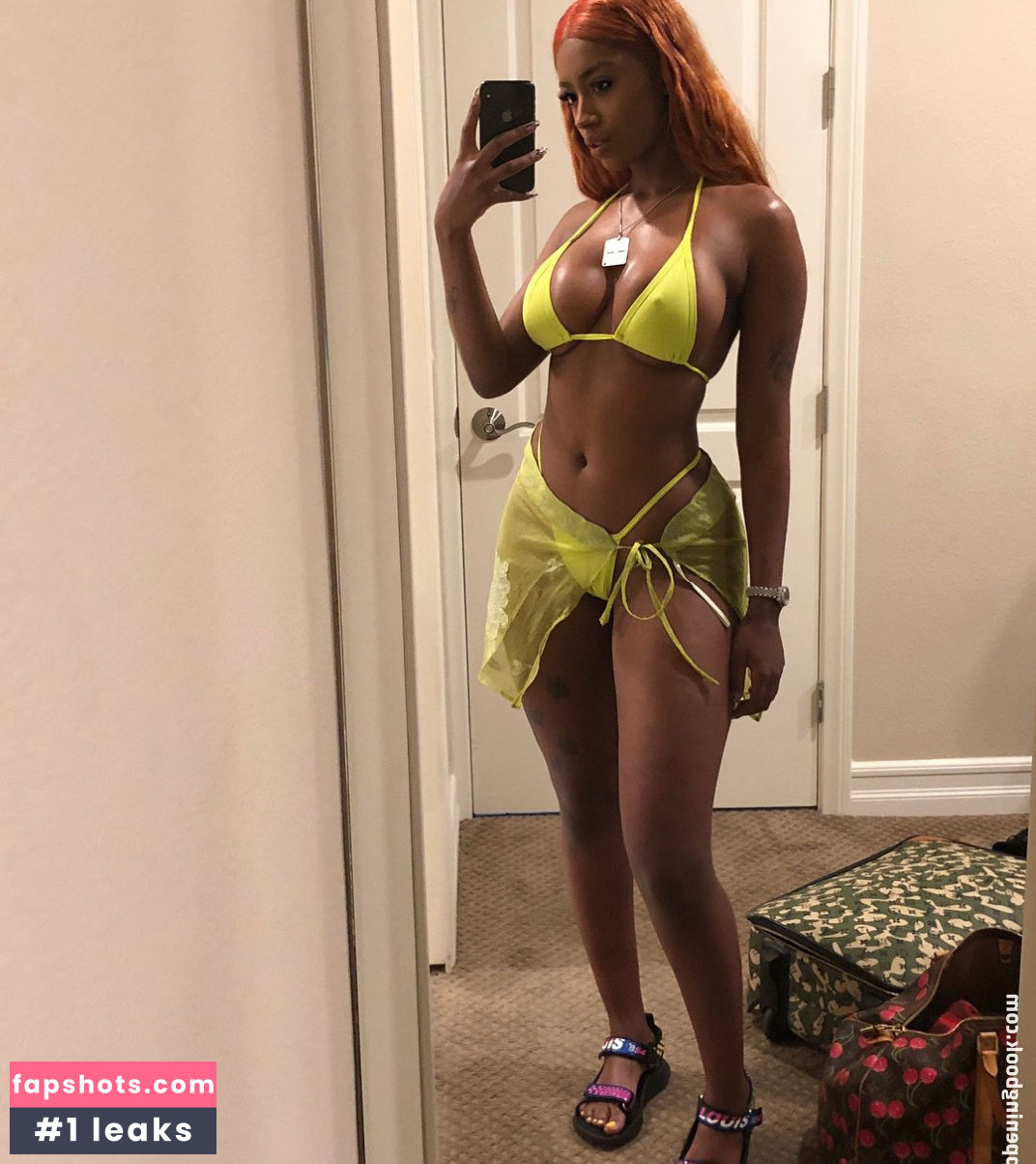 Raven Tracy gallery photo #43