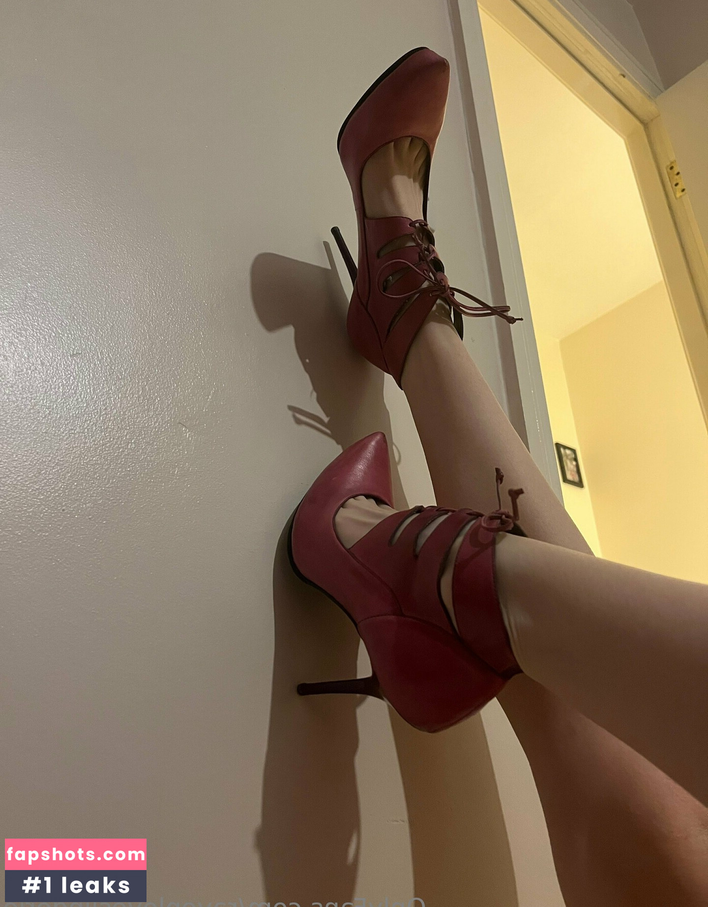 ravenloveslingerie Nude Leaks OnlyFans Photos #8 - LeakJerk