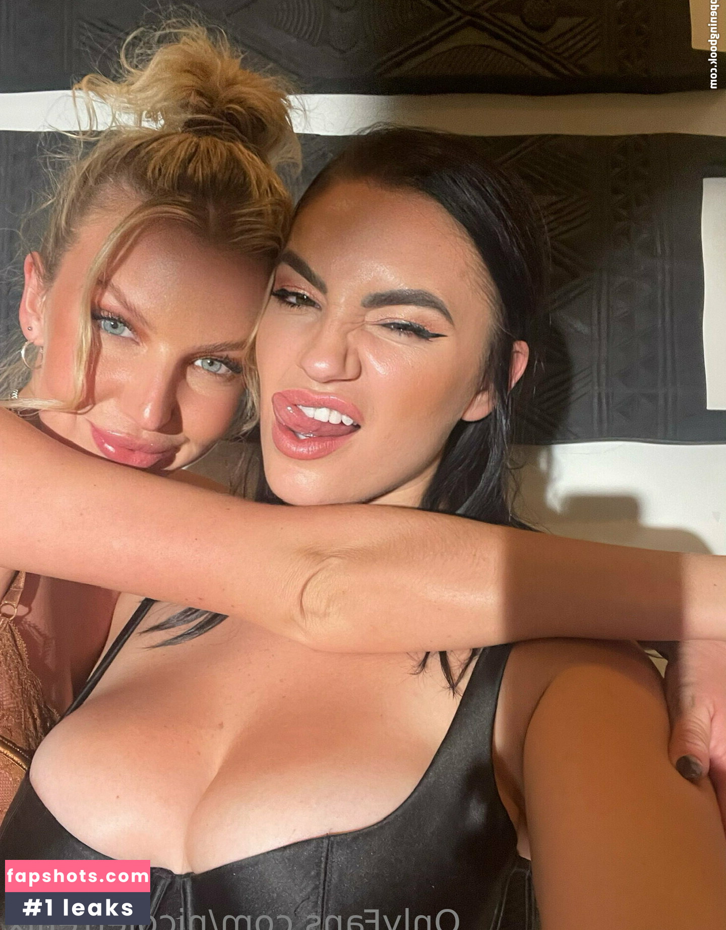 ravenlovevip gallery photo #2