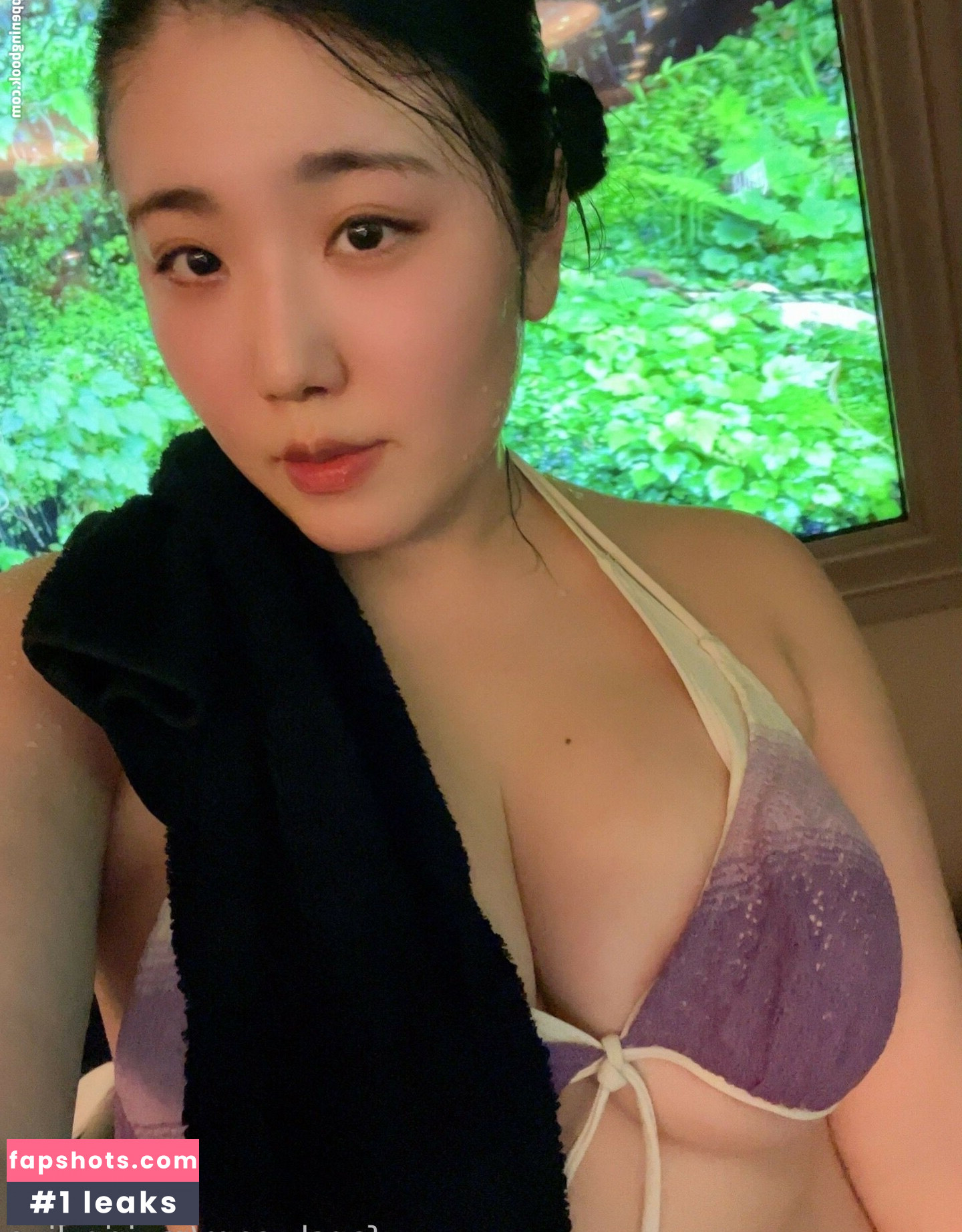 ravirin_live gallery photo #44