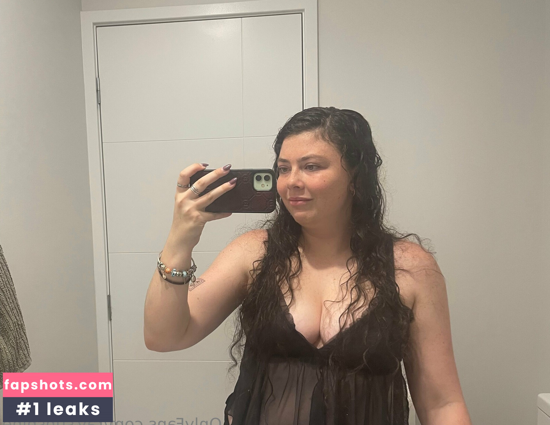 ray.sunshine nude babe gallery