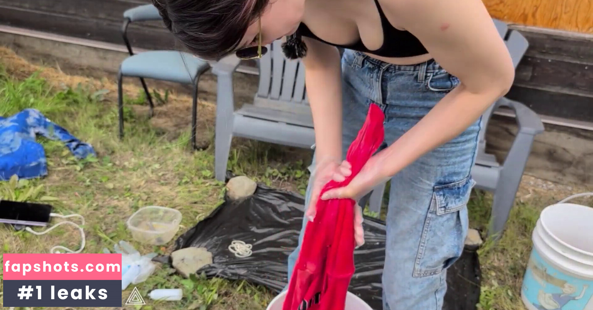 Rayactions nude babe gallery