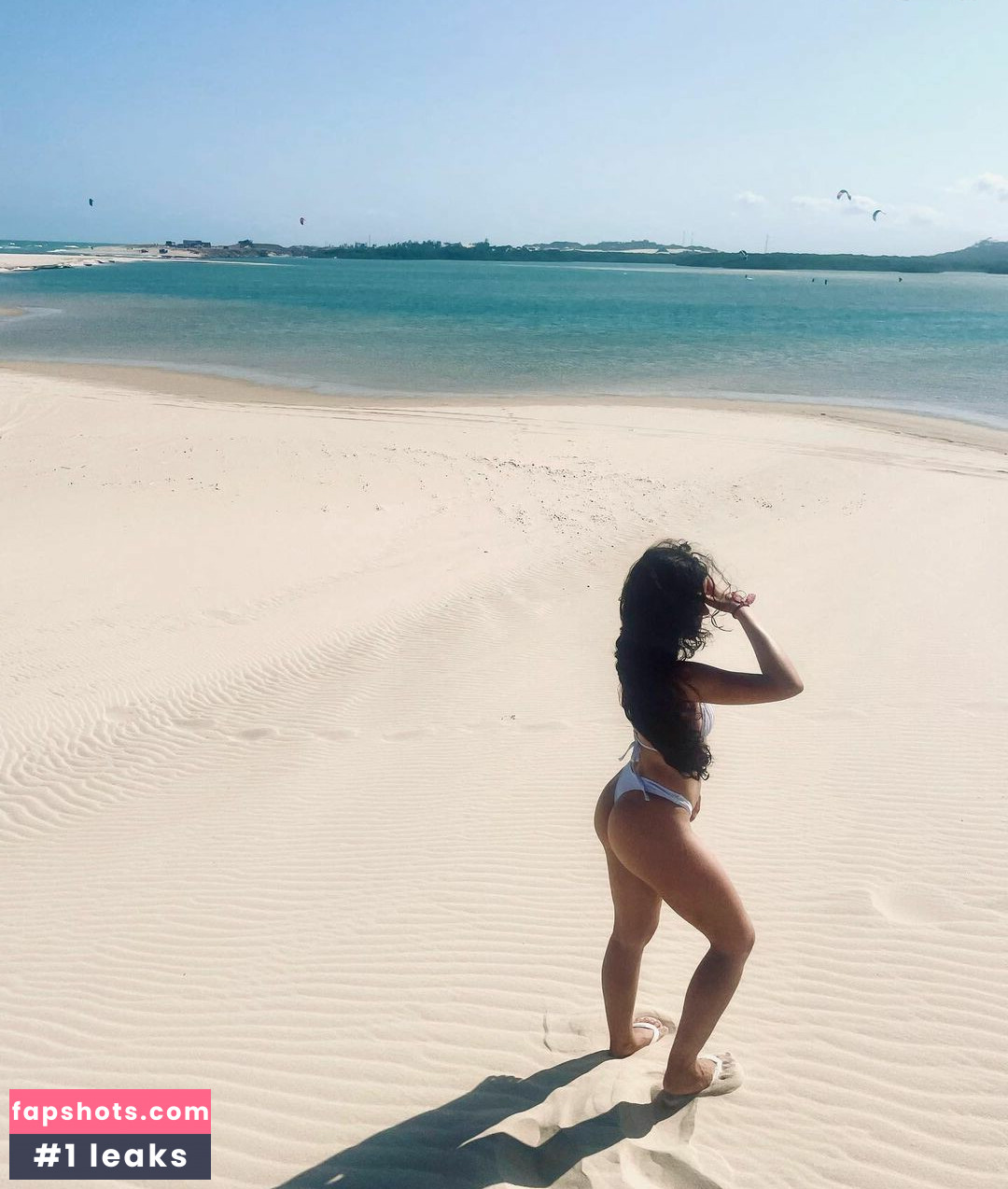 Rayanne Alves gallery photo #9