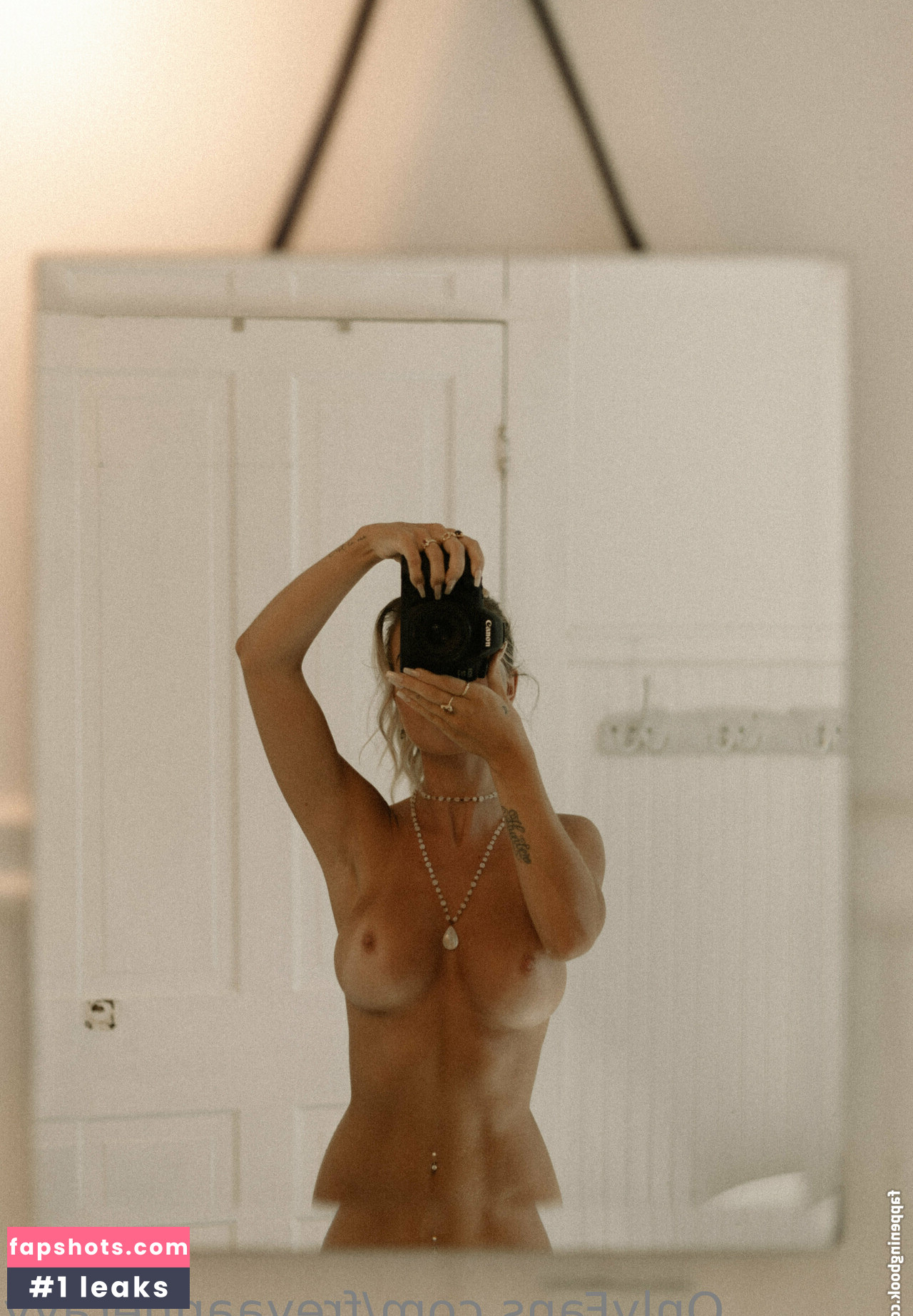 rayanneBTS Filtración Desnuda OnlyFans Foto #21 - Fapshots