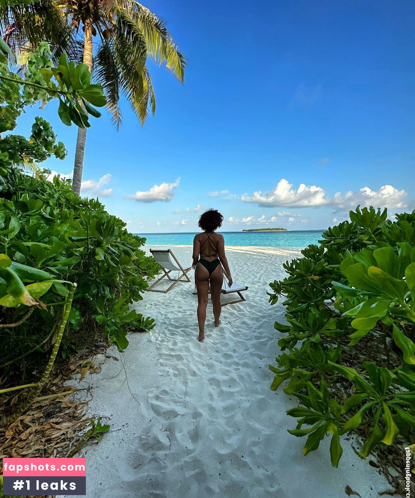 Raye gallery photo #7