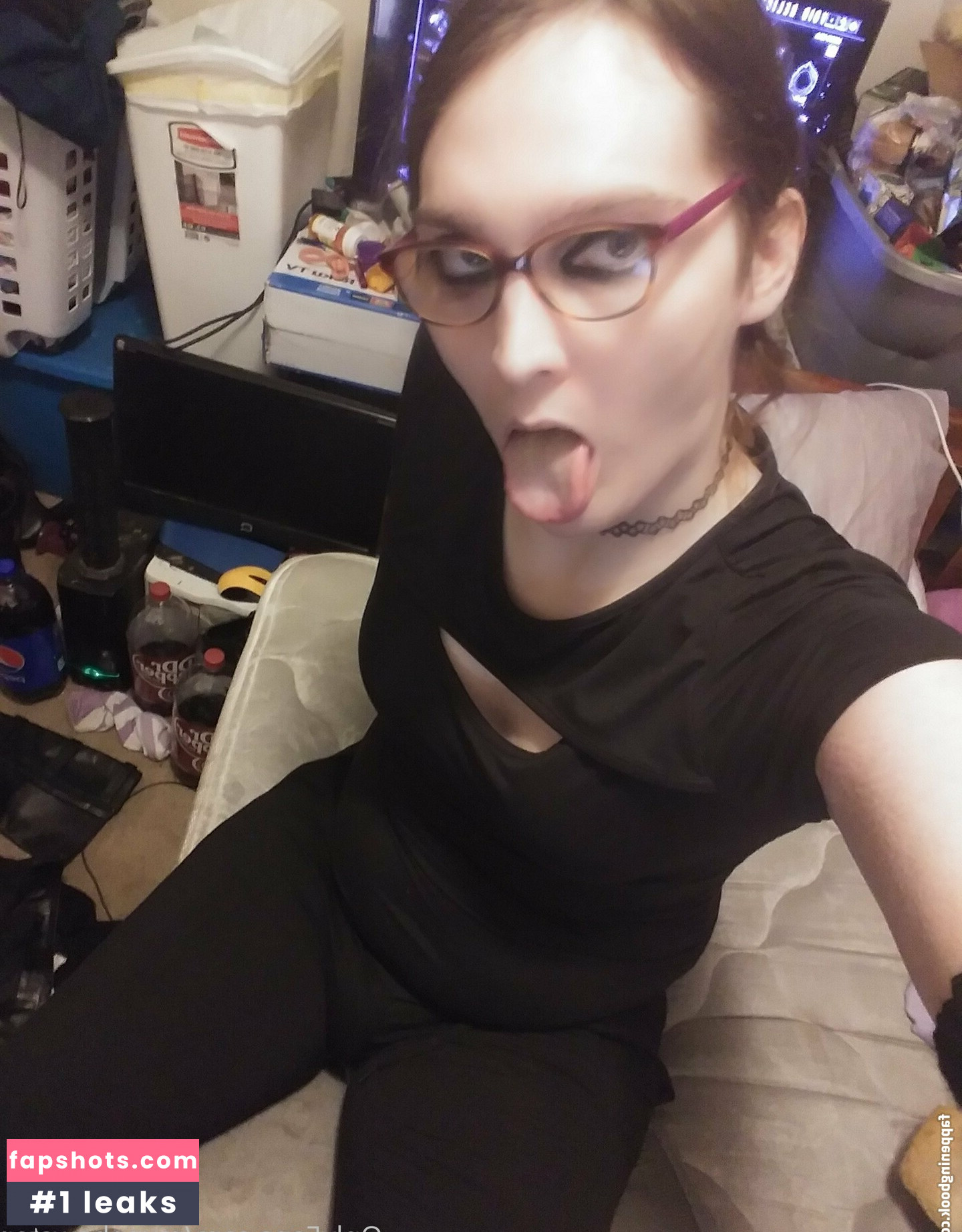 raynebowstar nude babe gallery