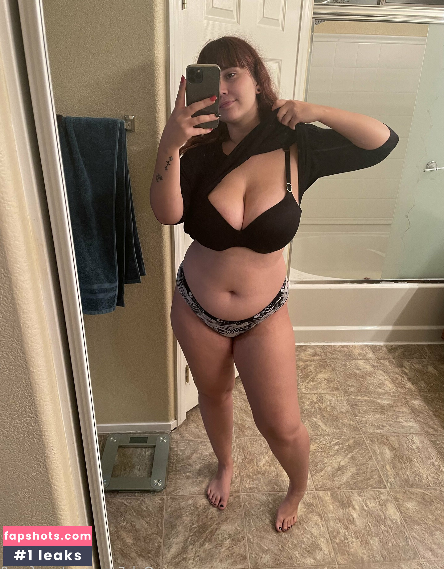 rayofsun8 nude babe gallery