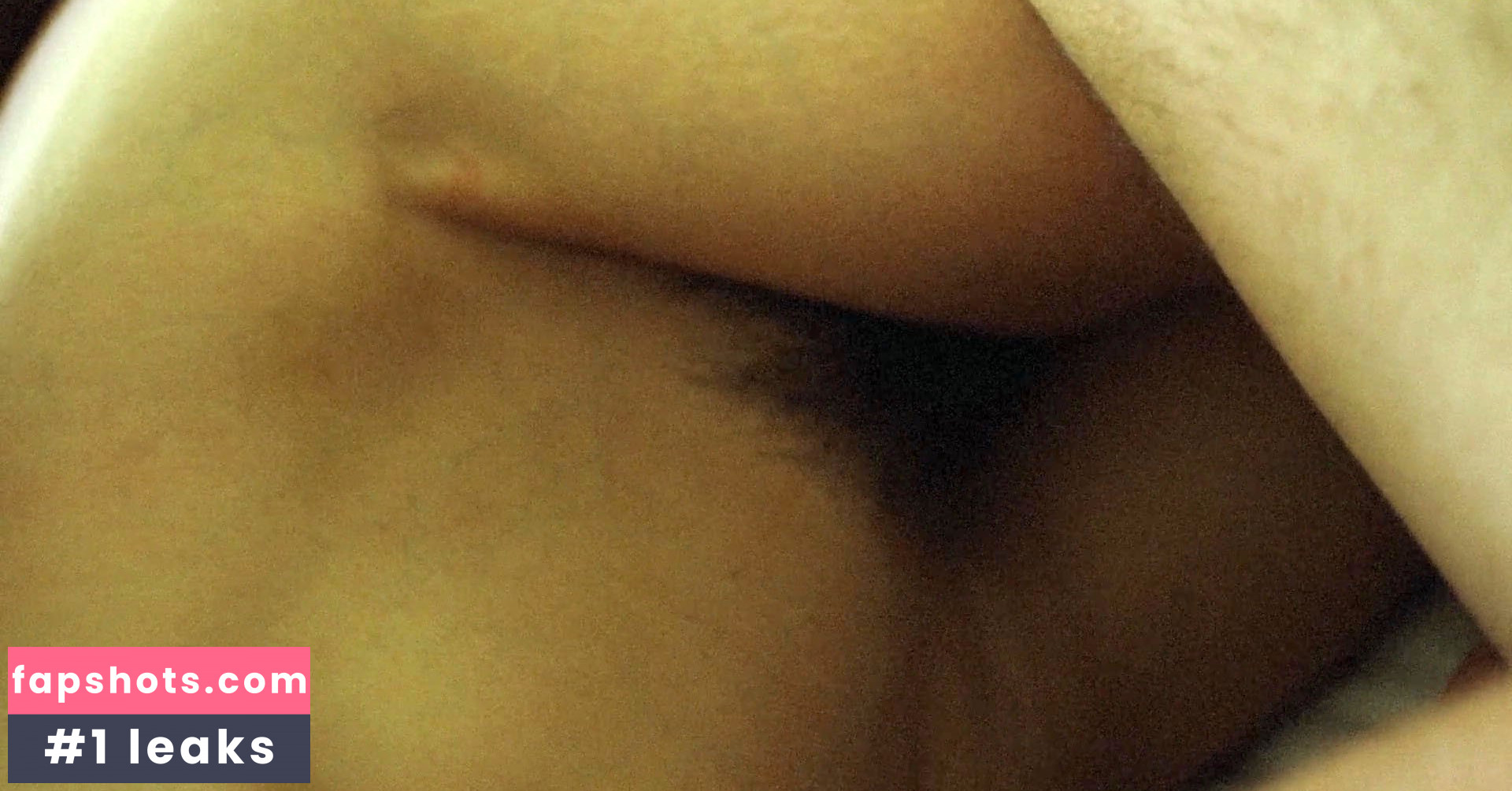 Rea Mole gallery photo #4