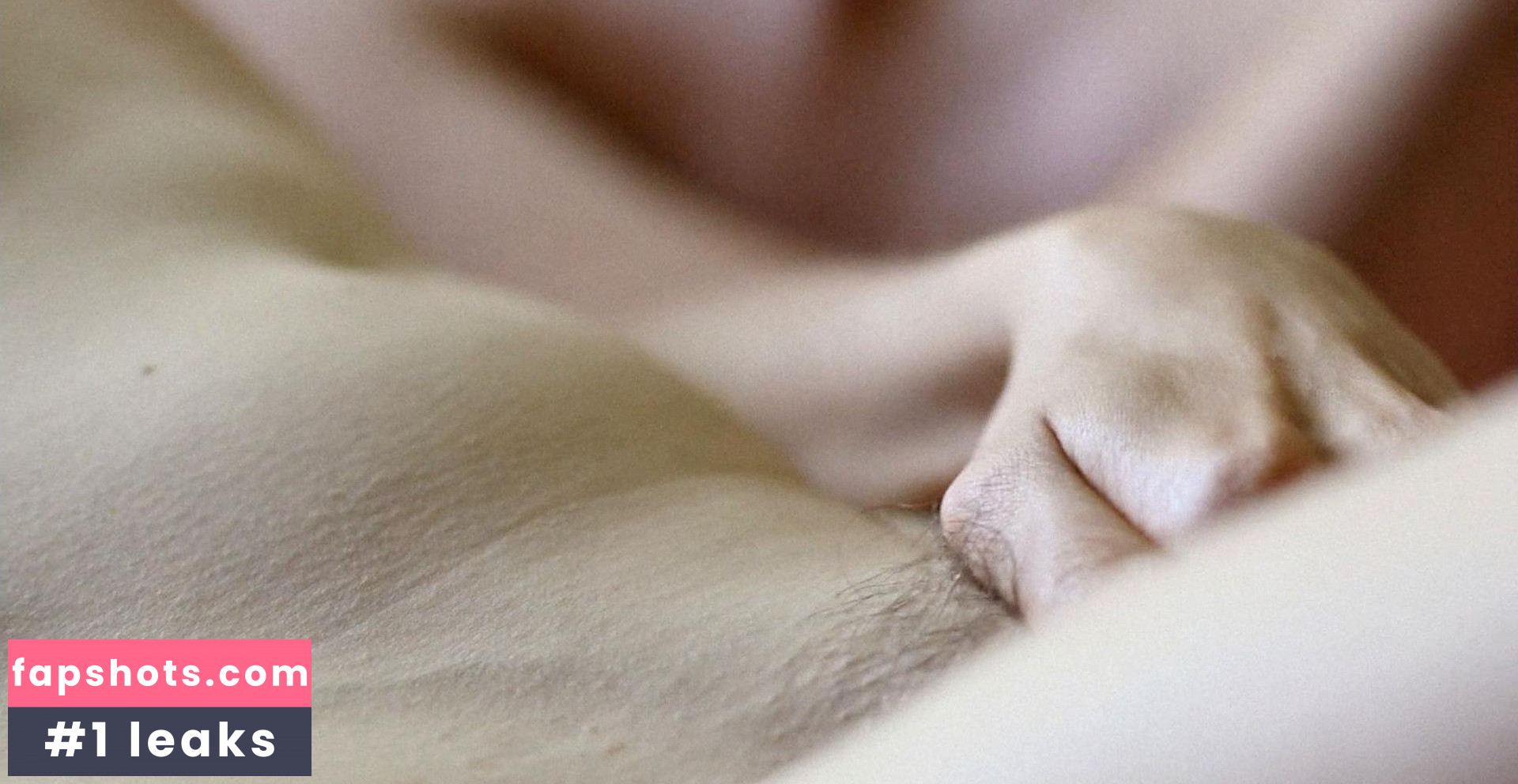 Rea Mole gallery photo #8