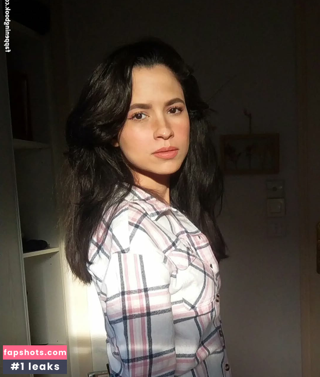 React GirlsYT gallery photo #14