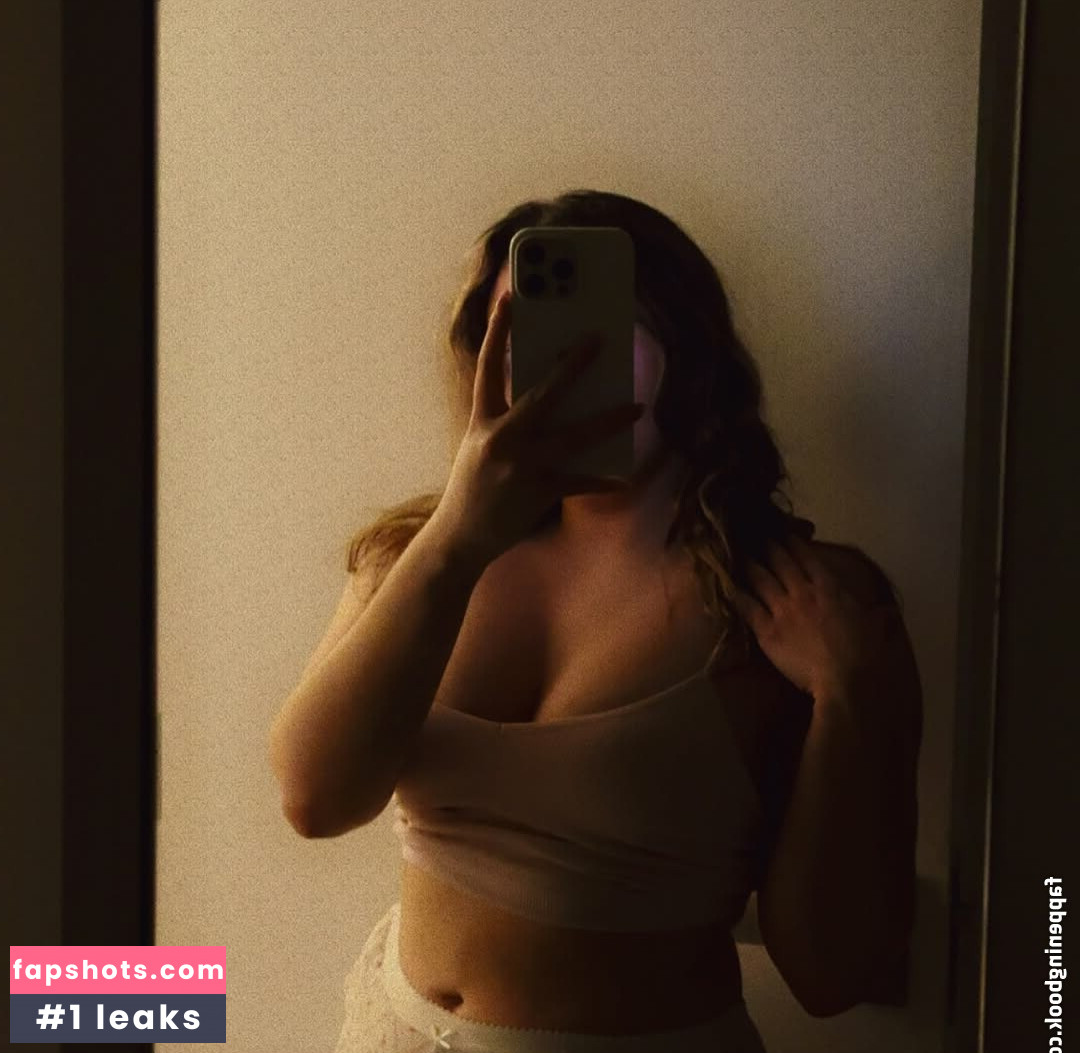 React GirlsYT gallery photo #10