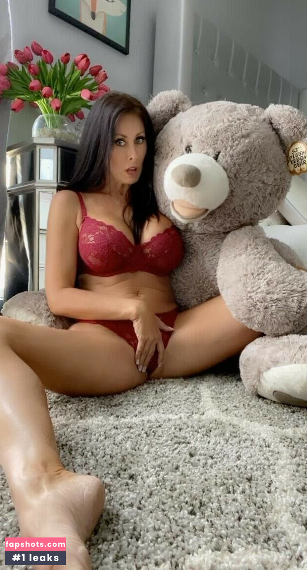 Reagan Foxx gallery photo #132