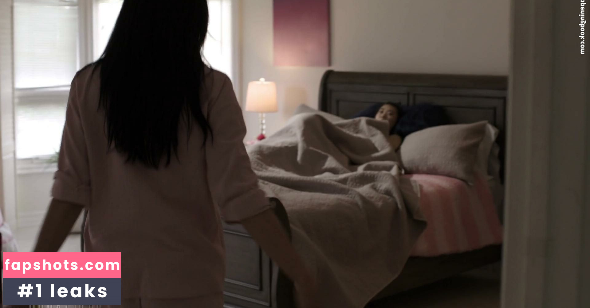 Reagan Foxx gallery photo #155