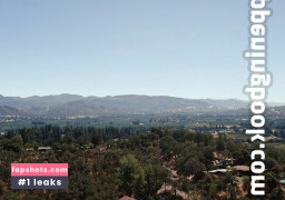 Reagan Foxx gallery photo #56