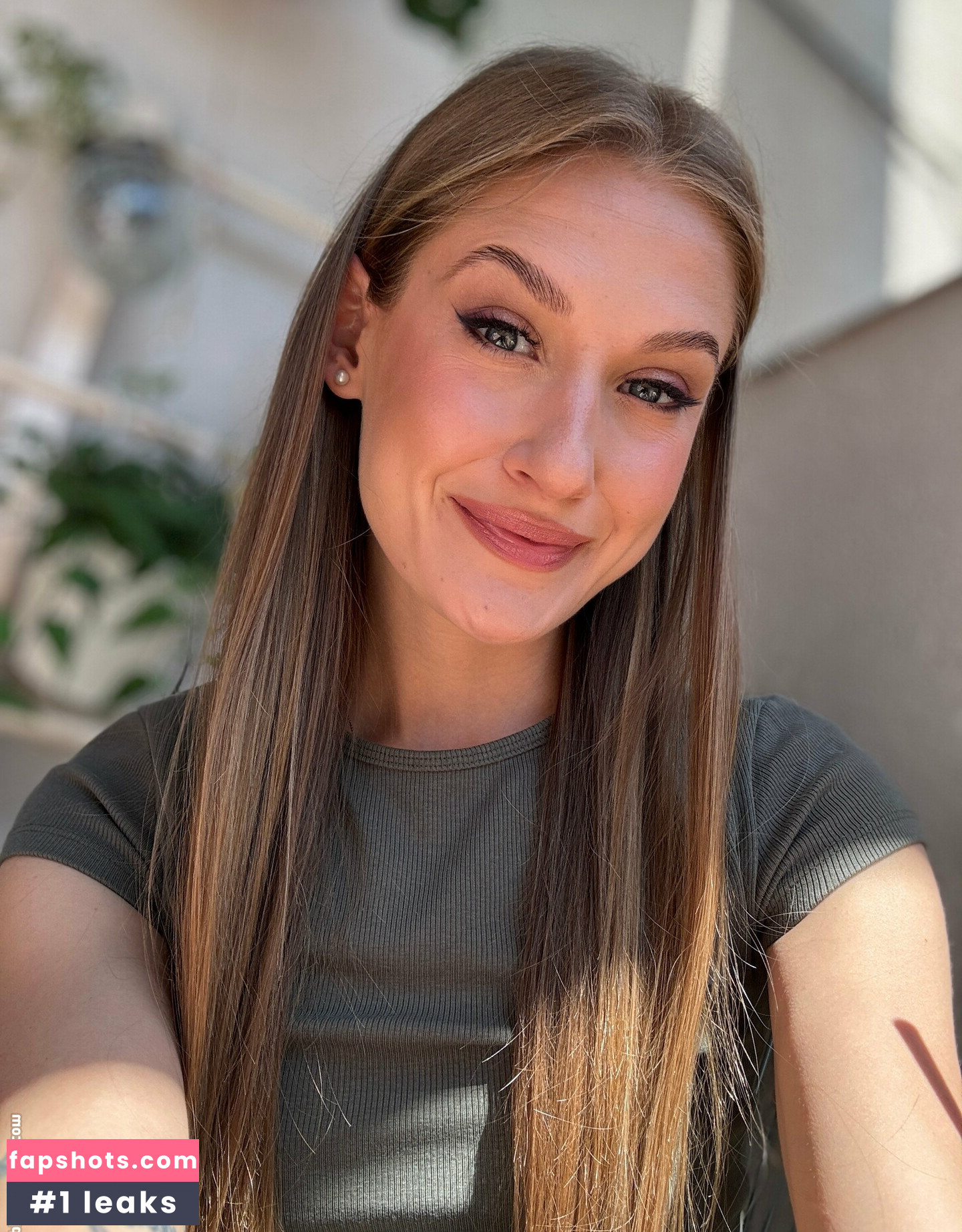 real_tiffany gallery photo #28