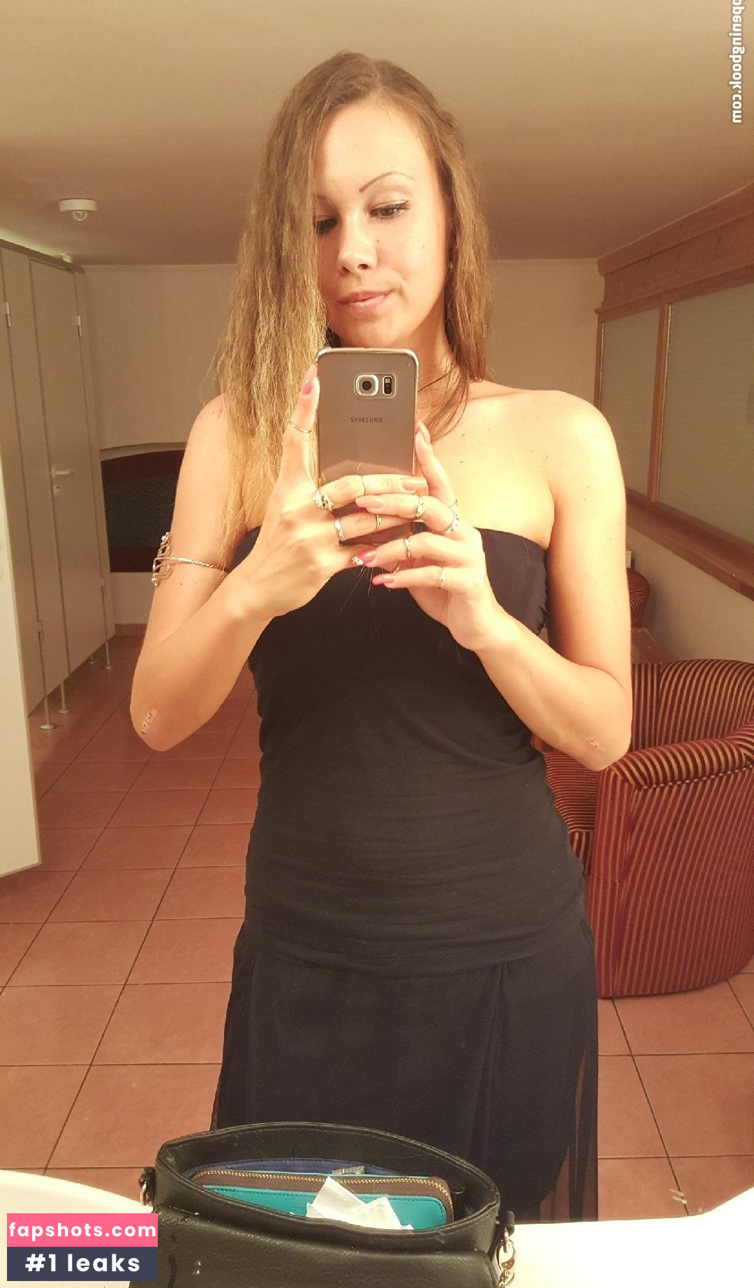 Real Wives gallery photo #23