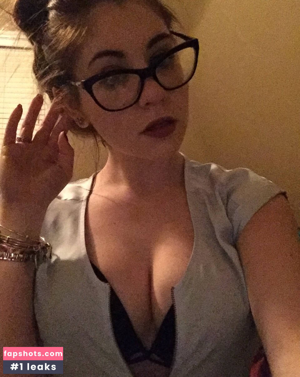 Real Wives gallery photo #42