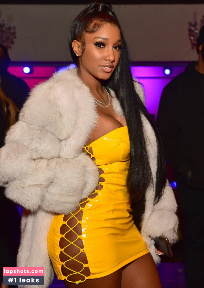 Realamarie gallery photo #20