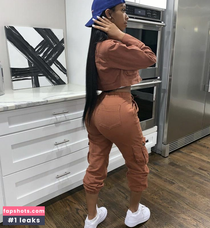 Realamarie gallery photo #34