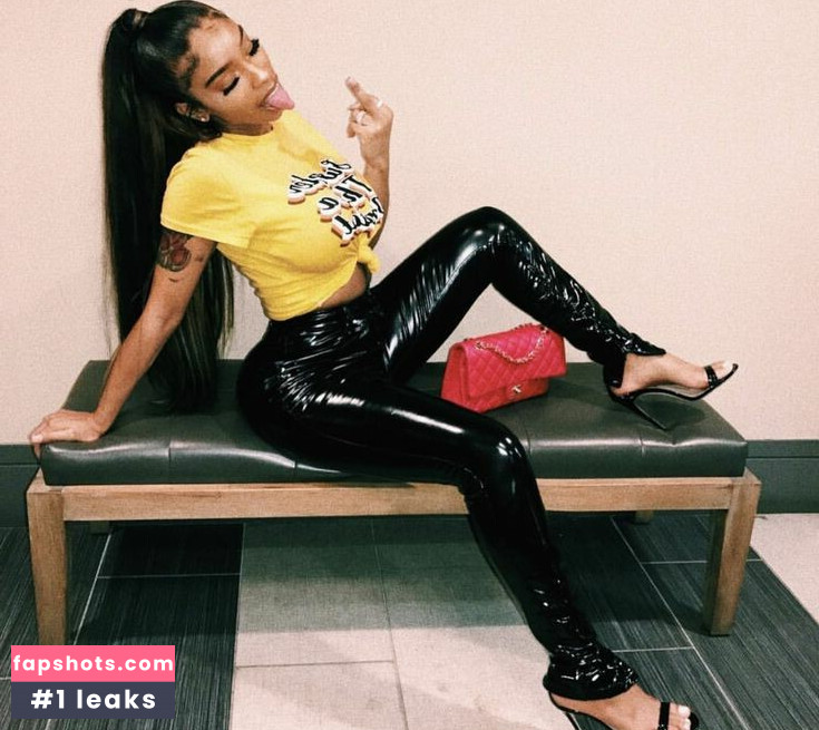 Realamarie gallery photo #38