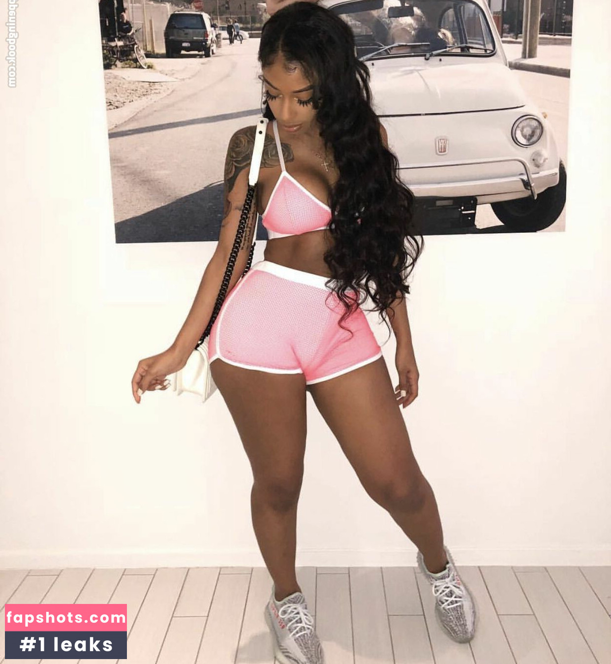 Realamarie gallery photo #6