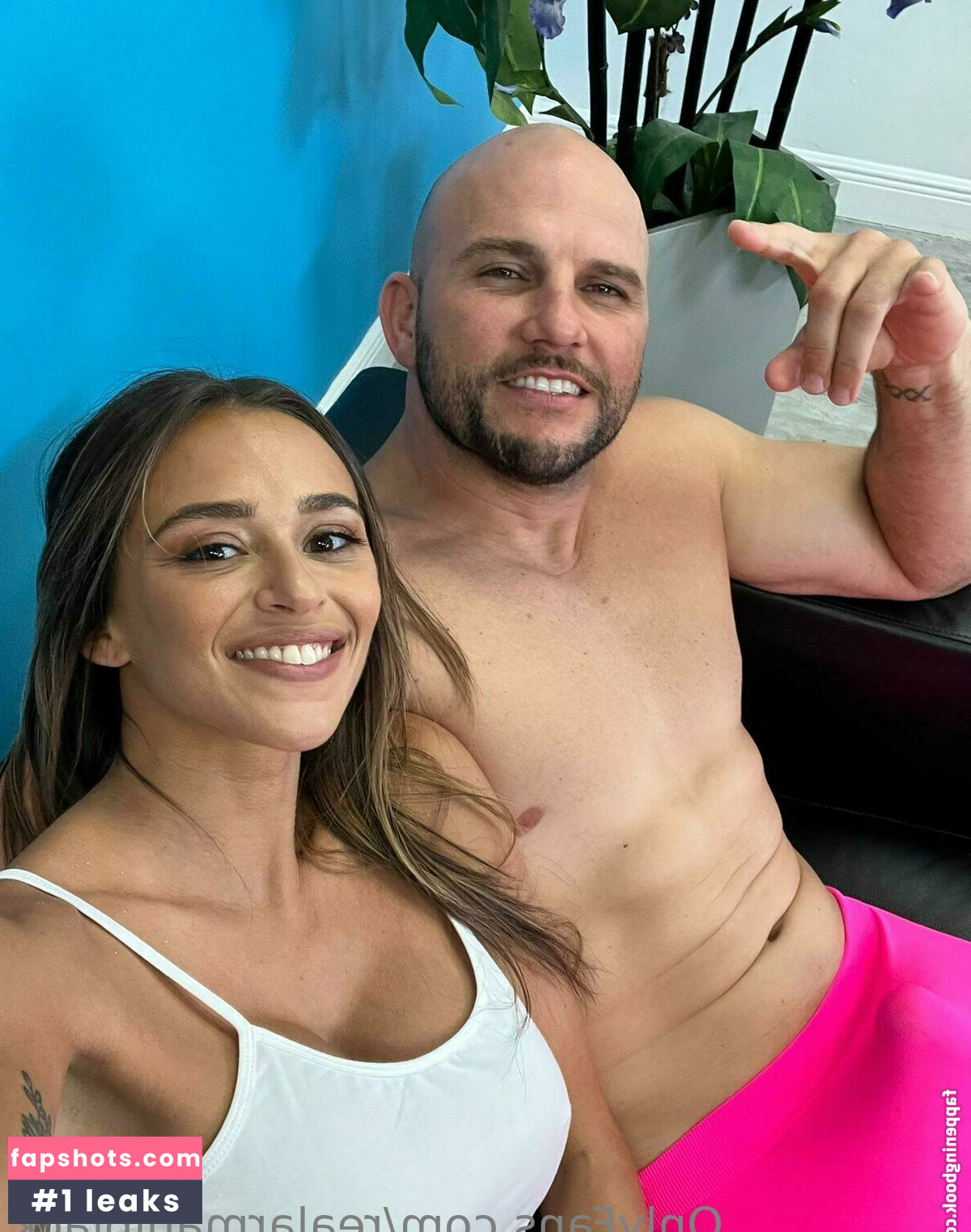 realarmaniblack gallery photo #51