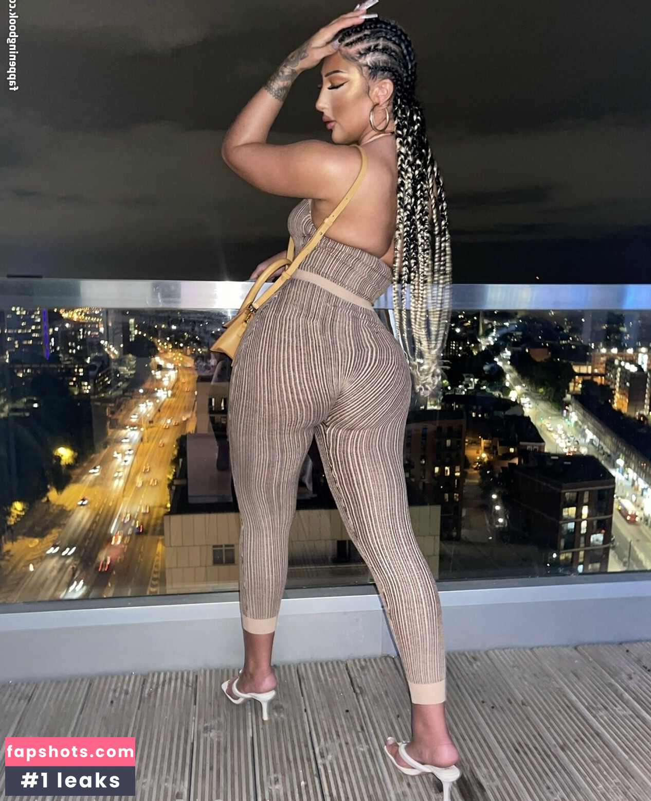 realchinxx gallery photo #11