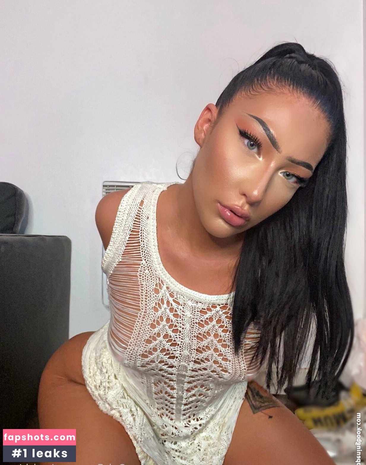 realchinxx gallery photo #6