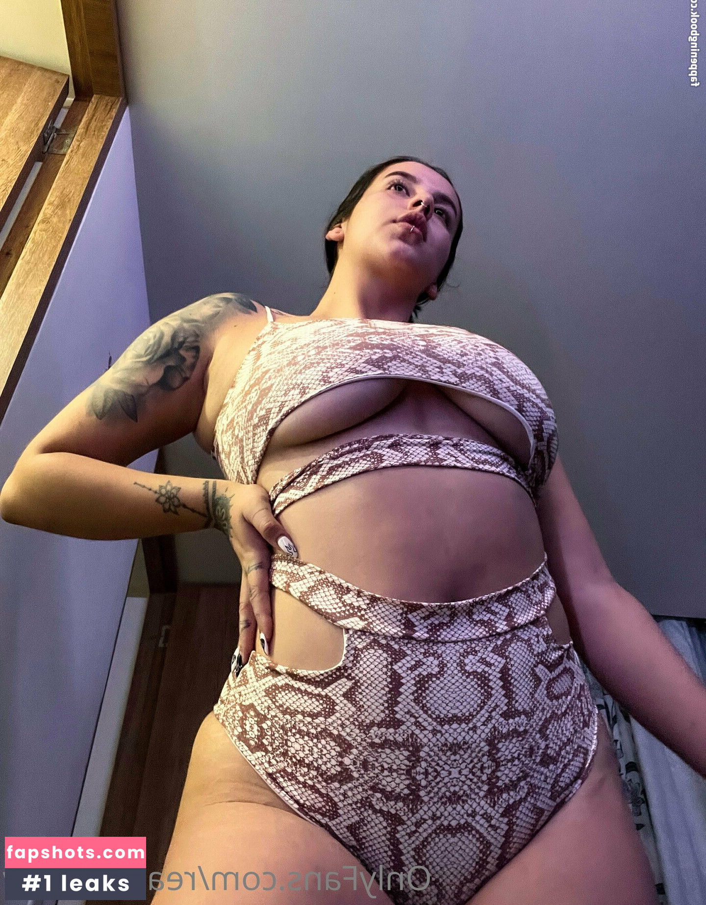 realnicoleivy nude babe gallery