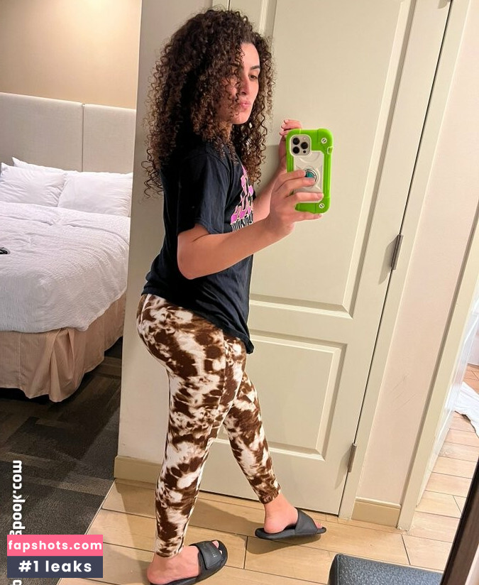 RealStuckUp gallery photo #19