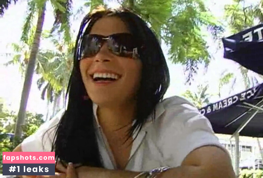 Rebeca Linares Nude Leaks OnlyFans Photos #105 - LeakJerk