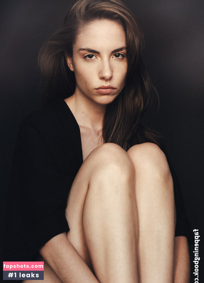 Rebecca Bagnol gallery photo #247