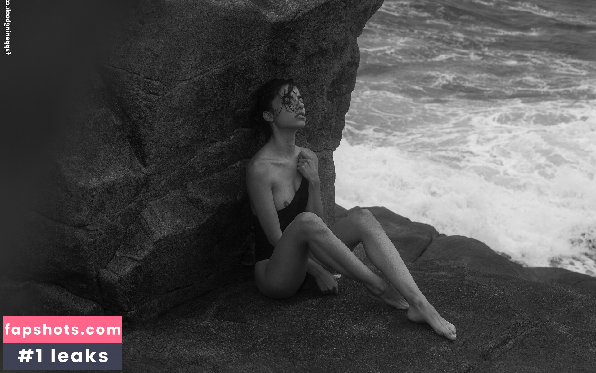 Rebecca Bagnol gallery photo #287