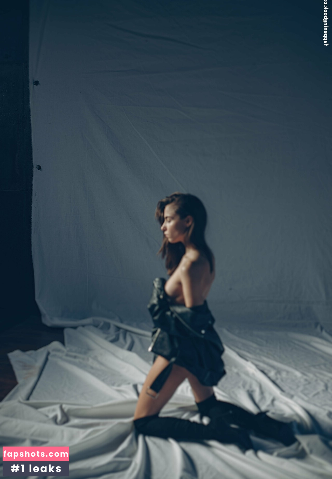 Rebecca Bagnol gallery photo #369