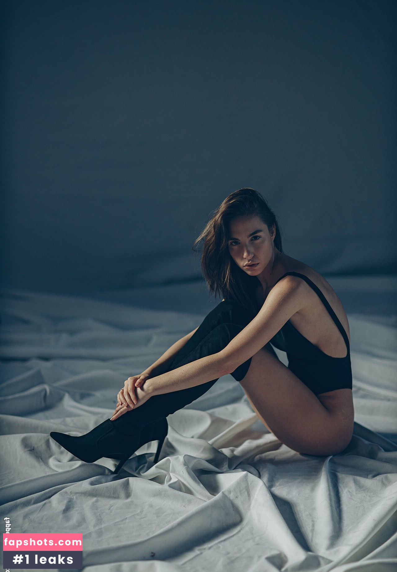 Rebecca Bagnol gallery photo #417