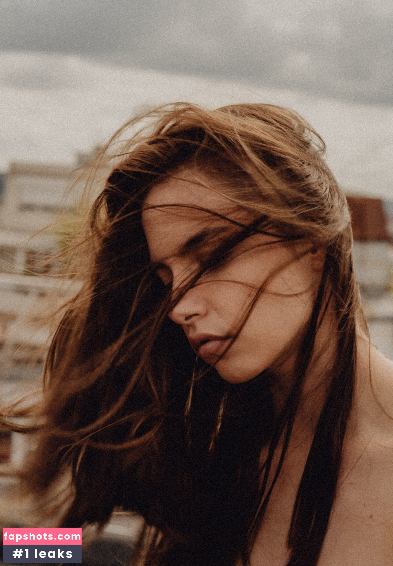 Rebecca Bagnol gallery photo #526