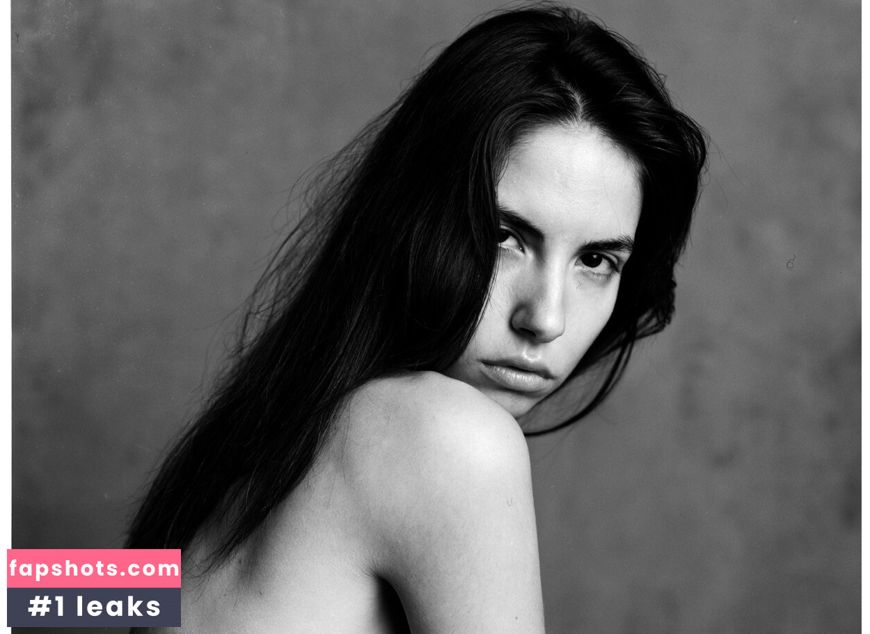 Rebecca Bagnol gallery photo #534