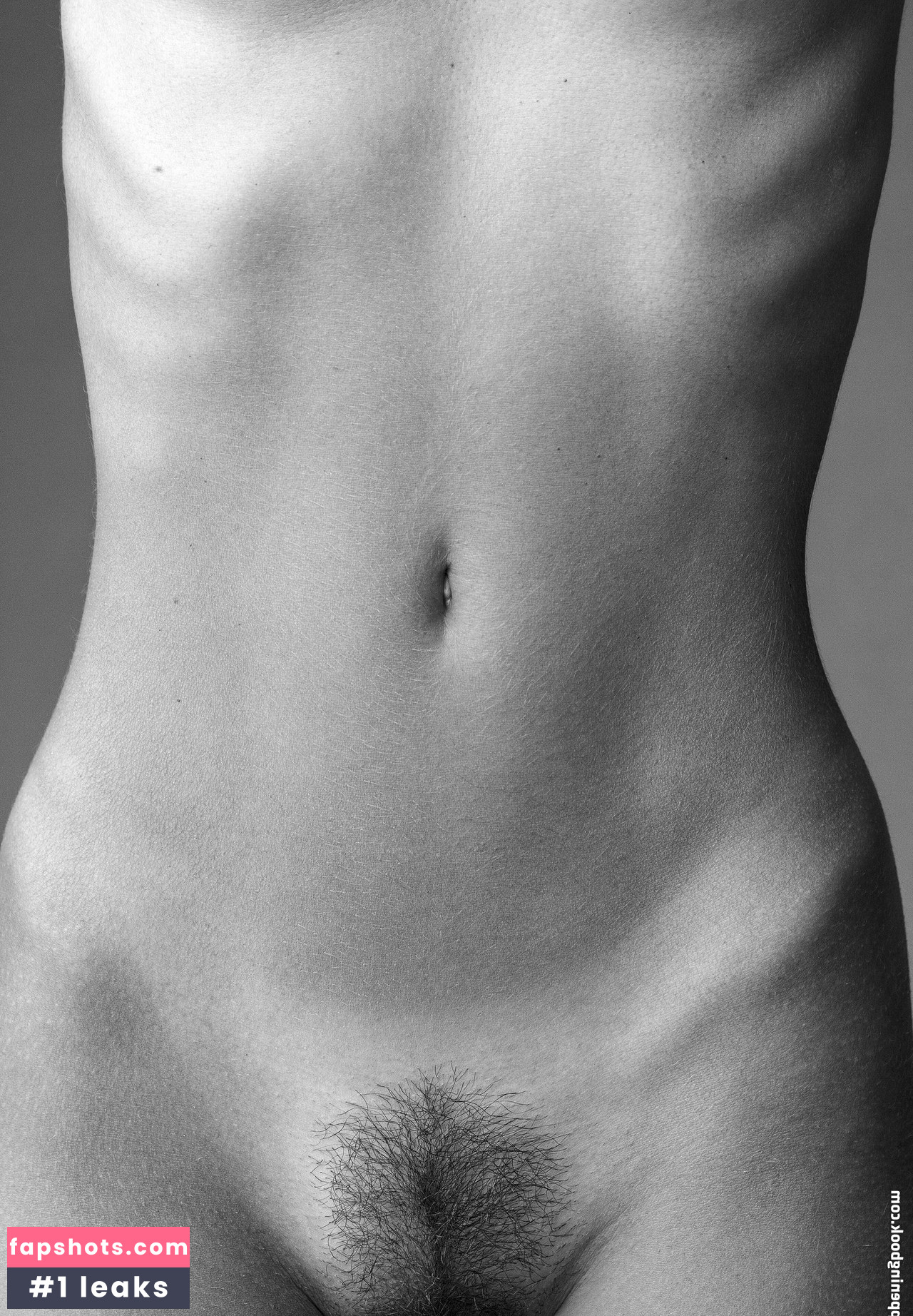 Rebecca Bagnol Filtración Desnuda OnlyFans Foto #792 - Fapshots